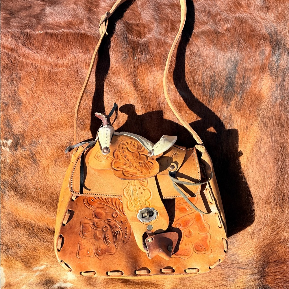 Handcrafted Tan Leather Shoulder Purse